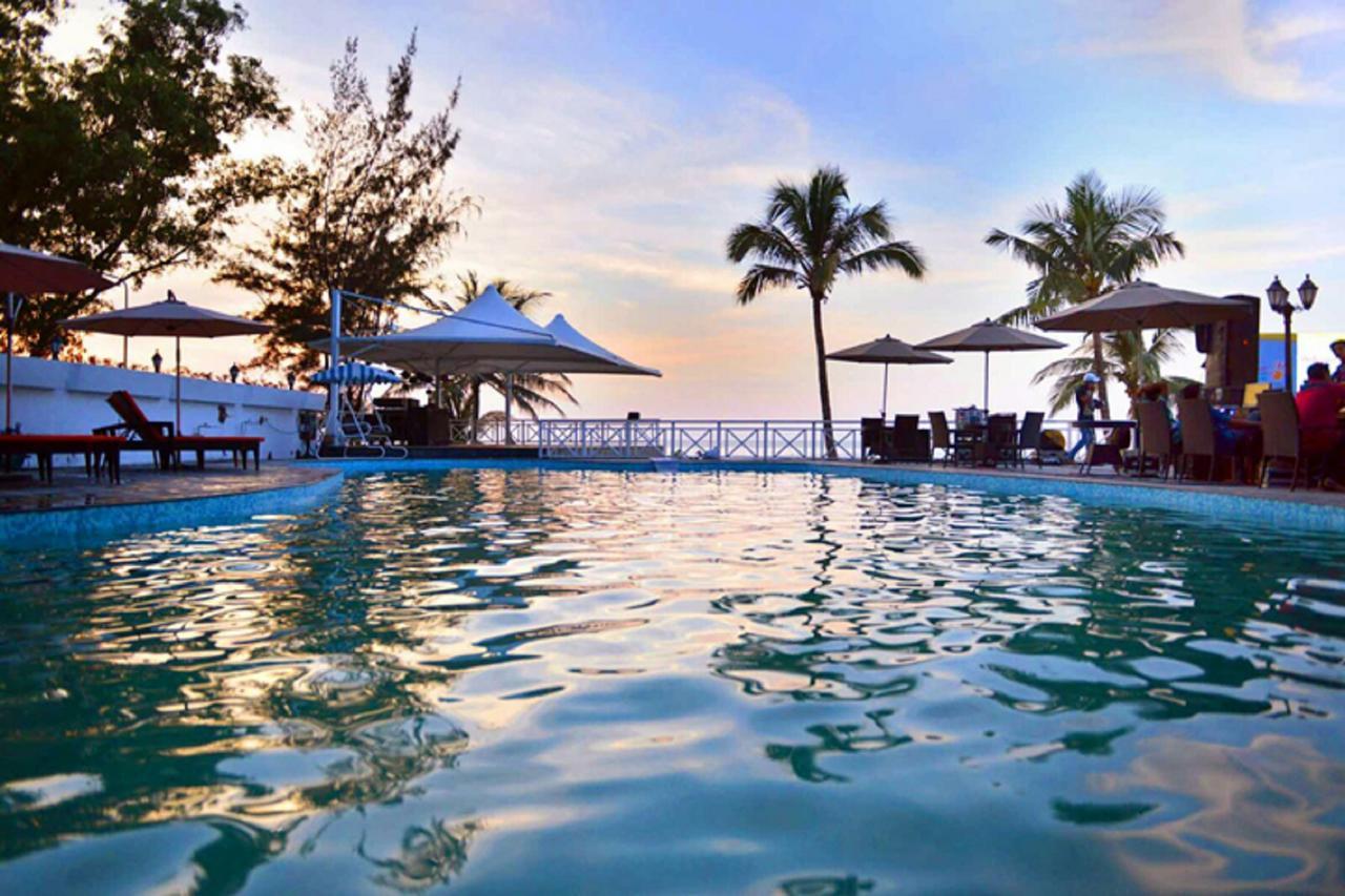ซิดาเด เดอ ดามัน Hotel ภายนอก รูปภาพ
