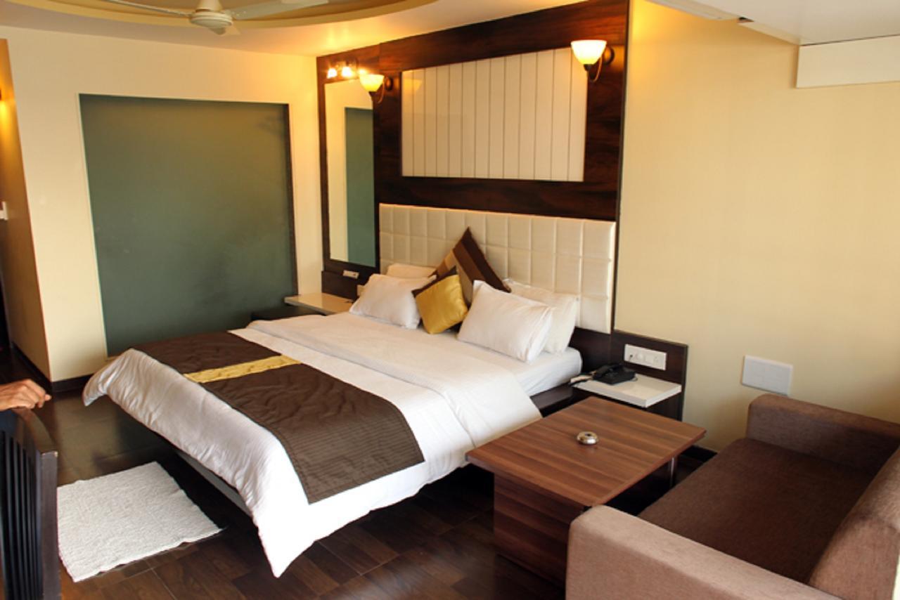 ซิดาเด เดอ ดามัน Hotel ภายนอก รูปภาพ