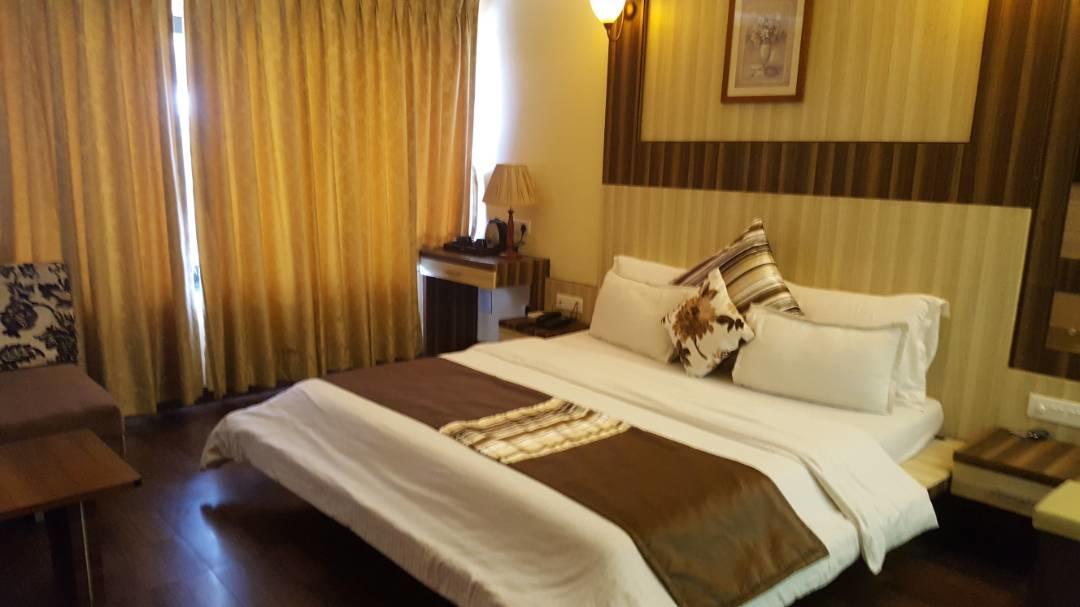 ซิดาเด เดอ ดามัน Hotel ภายนอก รูปภาพ